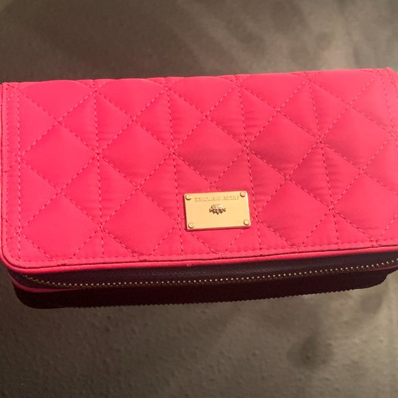 Quilted Pink Juicy Couture Zip Around Wallet - Picture 2 of 4